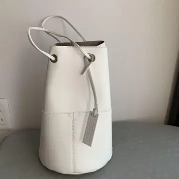 MARCO MASI 밴딩백 화이트
