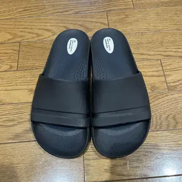 OKABASHI for SO_NKM SLIDE SANDAL (BLACK)