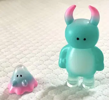 UAMOU 우아모우