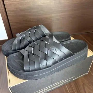 말리부 샌들즈 ZUMA PLATFORM BLACK 11인치