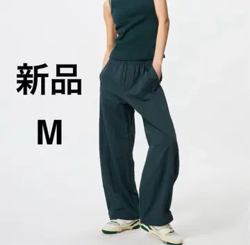새상품 UNIQLO 유니클로 기어 팬츠 다크 그린 M 사이즈