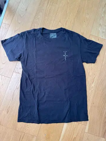 Travis Scott T셔츠 M 사이즈