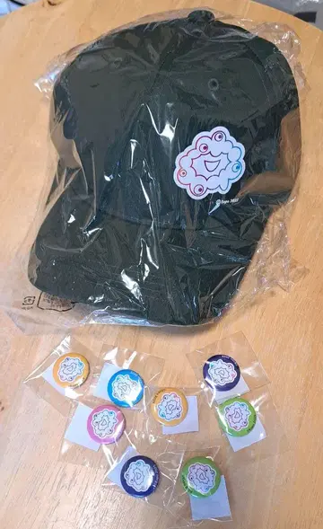 미야쿠미야쿠 챌린지 캡 캔뱃지