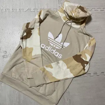 adidas 카모플라쥬 후드티 베이지 S