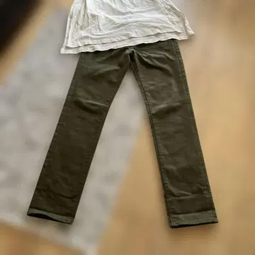 리바이스 모스그린 데님 허리 약 72 cm 인심 약 74 cm