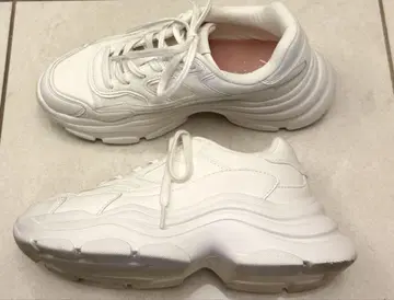 ZARA 청키 플랫폼 밑창 스니커즈