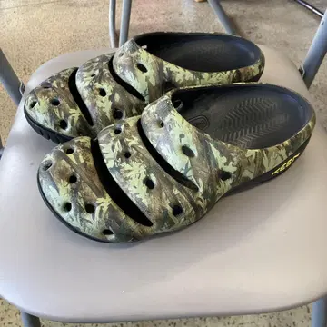 새상품급! 킨 요기 26cm 카모플라주