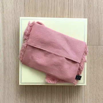 [ LUDLOW ] 비쥬 장식 티슈 케이스