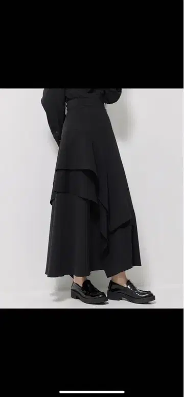UNITED TOKYO 유나이티드 도쿄 스커트
