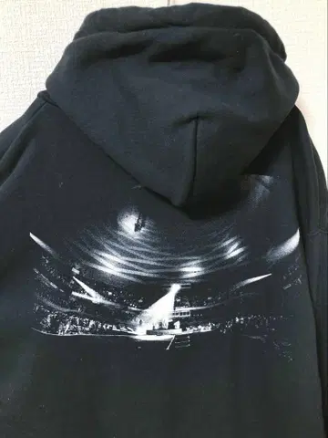 Creepy Nuts 크리피너츠 부도칸 사진 후드티 M