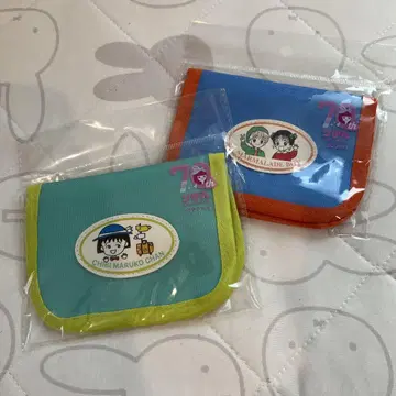 쓰리코인즈 리본 이단 접이식 지갑