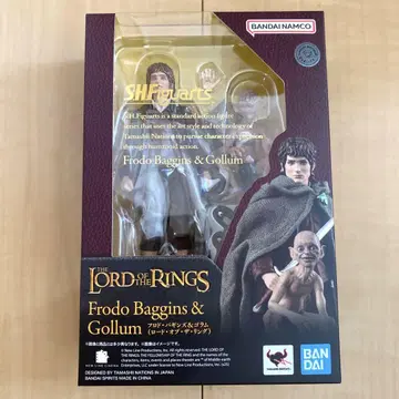 S.H. 피규아트 프로도 배긴스 & 골룸 반지의 제왕