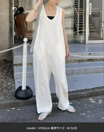 willow 슬라브 쭈리 밑단 드로스트 올인원 M size 화이트