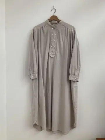 뷔르데사봉 bulle de savon 노카라 셔츠 원피스