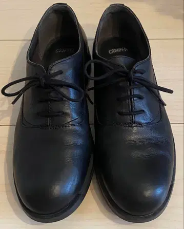 캠퍼 레이스업 슈즈 드레스 슈즈