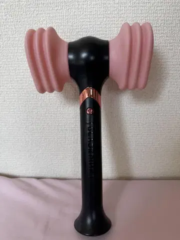 BLACKPINK 공식 응원봉