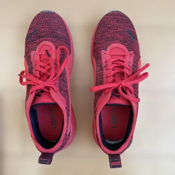 PUMA 러닝화 26cm