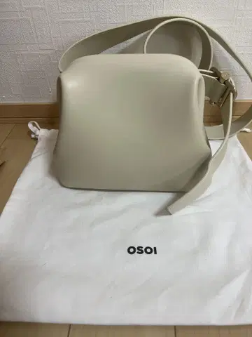 OSOI 오소이 MINI BROT 숄더백 가마구치