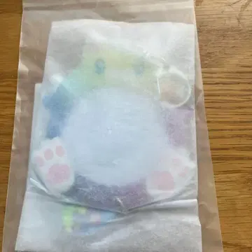 화이트 고양이 프로젝트 캔뱃지 홀더 무지개 너구리