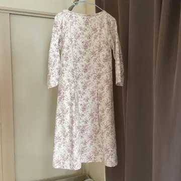 꽃무늬 긴팔 A라인 원피스 핸드메이드