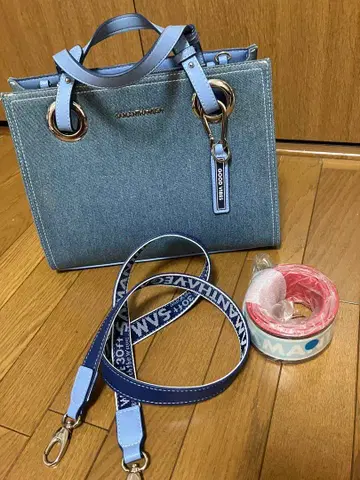 사만사 베가, 윌 셀렉션, 질 바이 질 스튜어트, 레스 빠세, 에프데