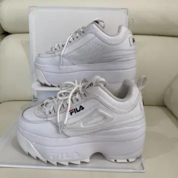 FILA 디스럽터 II 웨지솔 통굽 (24cm)