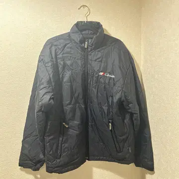 Gamakatsu 네이비 퀼팅 자켓
