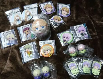 TIGER&BUNNY 2 호텔 콜라보 아크릴 스탠드 캔뱃지 키링