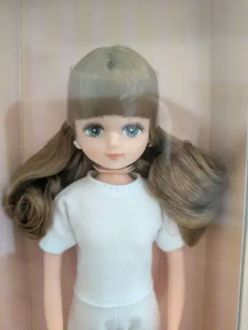 리카짱 캐슬 2025년 스프링 컬렉션 by 오토나시 모델