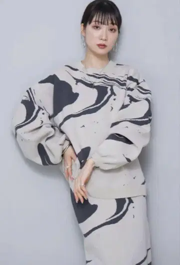 DouDou 셋업 마블 패턴 A/W 니트 스커트 풀오버