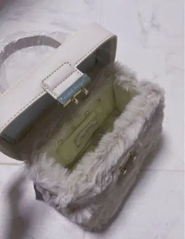 미셸 마카롱 퍼 백 미사용 새상품