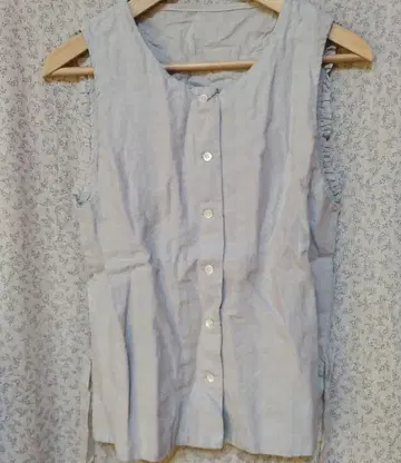 네스트로브 린넨 베스트