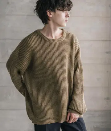 Rocky Monroe 오버 사이즈 하찌 크루넥 긴팔 니트 스웨터
