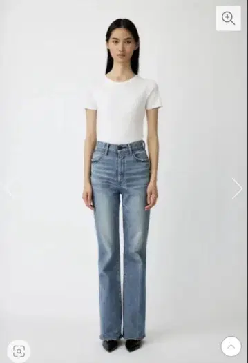 부츠컷 데님 라이트 블루