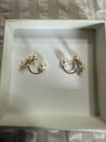 Samantha Tiara 사만다 티아라 이어커프