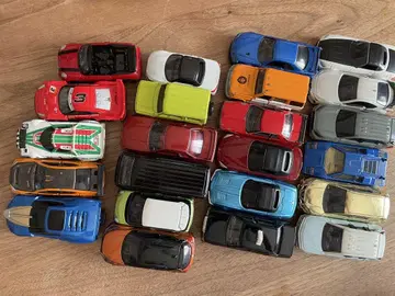 토미카 묶음 판매 23대