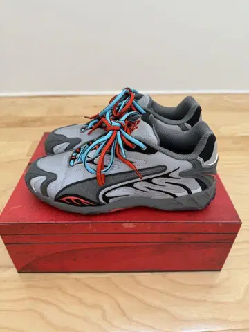 푸마 에이셉 라키 인헤일