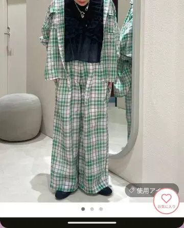 그린과 화이트 체크 무늬 셋업 로리즈팜