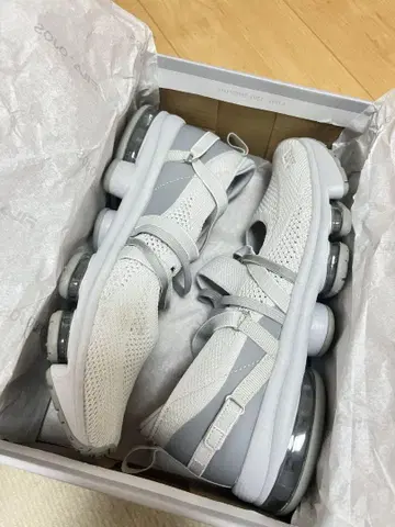 ojos FILA 콜라보 스니커즈 25cm