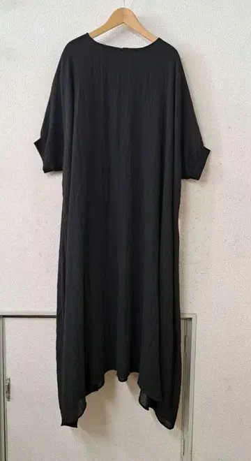 르 시엘 면 혼방 거즈 샴브레이 원피스 블랙
