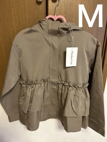 [ 미사용 새상품 ] 시마무라 페플럼 프릴 절개 마운틴 후드티 베이지 M