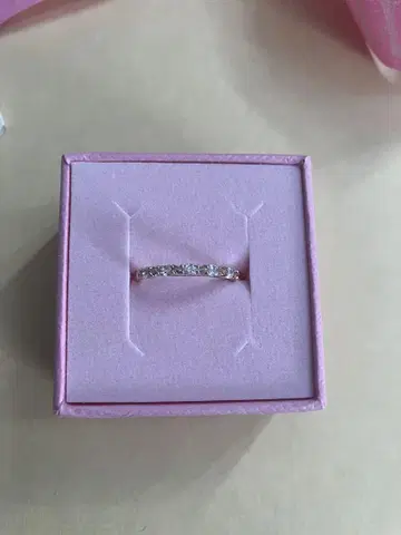 SWAROVSKI RING