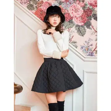 다리치 슬리브 컷 퍼 상의