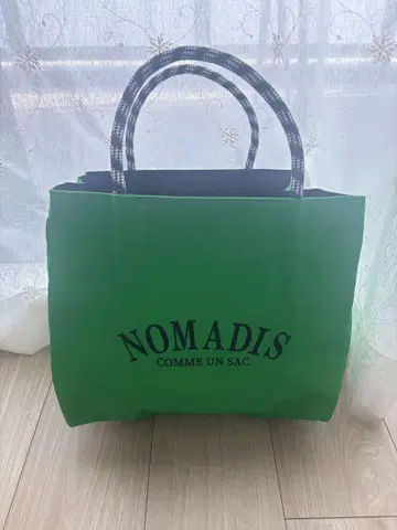 [ 미사용 새상품 NOMADIS ] 토트백 M 사이즈 오샤레