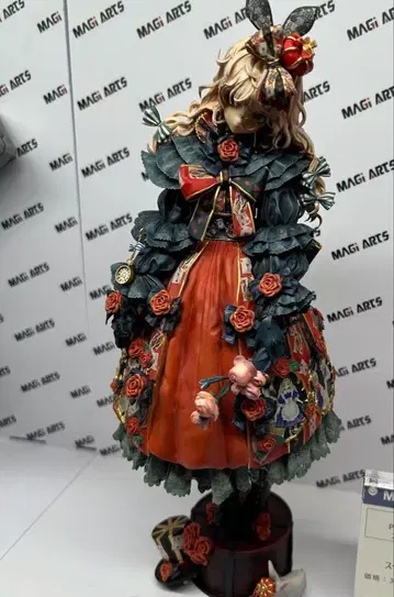 MAGI ARTS 붉은 여왕과 Princess Alice 레진 키트