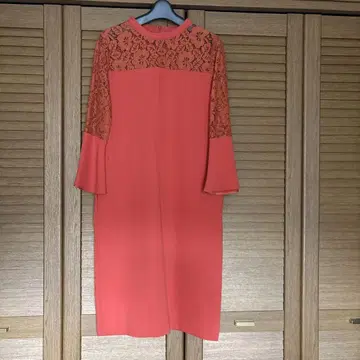 새상품급 Adam et Rope 코랄 핑크 레이스 소매 A라인 원피스