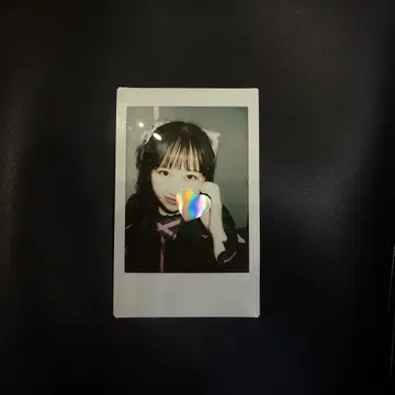 마츠모토 카렌 폴라로이드 신 의상