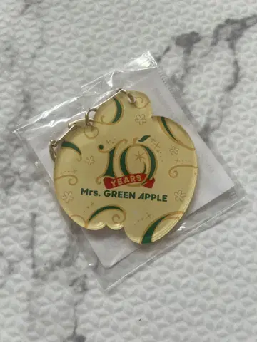 미세스 GREEN APPLE 10주년 아크릴 키링 미세스 난바