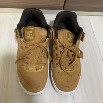 DC Shoes 스니커즈