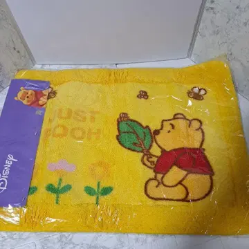 새상품 미개봉 디즈니 푸우 매트
